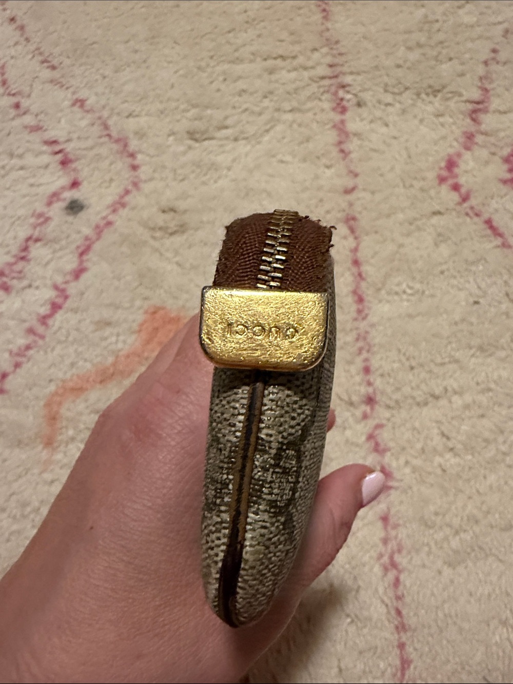 Gucci Monogram Key Pouch & Wallet - Picture 2 of 5
